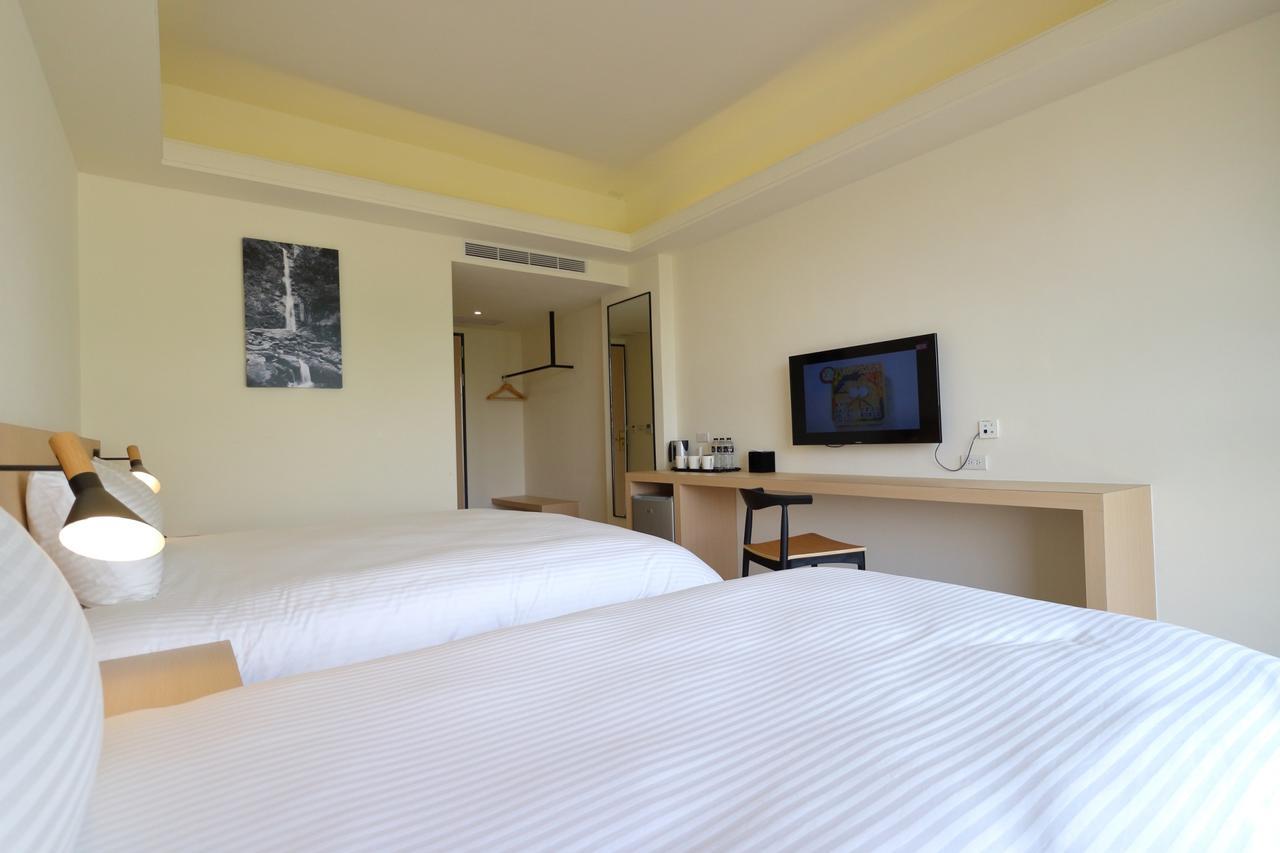 Ket Hotel Yuli Zewnętrze zdjęcie
